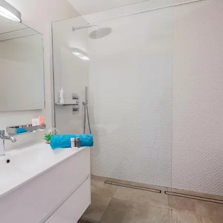 Le Francia Ii Ap4197 By Riviera Homes Apartment Nizza
